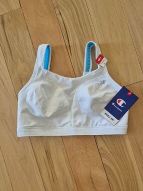 Champion White Women's  Sports Bra with Light Blue Lining 34D NEW double dry
